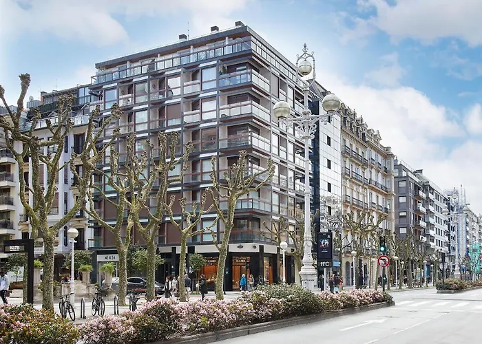 The Rentals Collection | Hondarribia